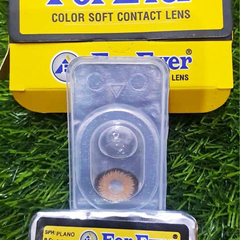 ForEver Brown Plano colored contact lens blister pack