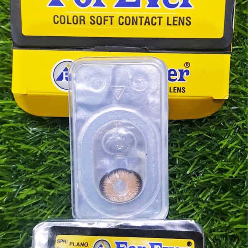 ForEver Hazel Plano colored contact lens blister pack